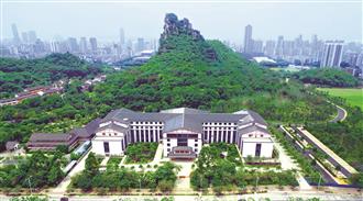 國(guó)家優(yōu)質(zhì)工程：柳州市老年活動(dòng)中心及1、2號(hào)門(mén)衛(wèi)室工程