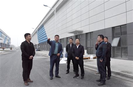 覃振華到江蘇、安徽兩地調(diào)研市場經(jīng)營